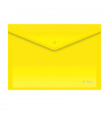 Папка-конверт на кнопке СТАММ А4, 180мкм, пластик, прозрачная, желтая